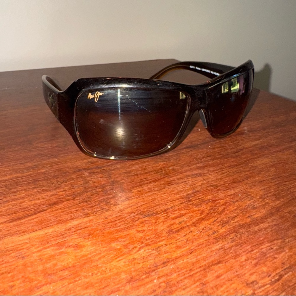Maui Jim Brown MJ 111-01 Palms Sunglasses
